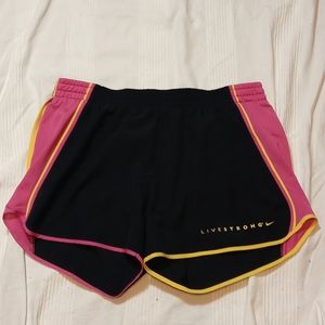 NIKE DRI-FIT LIVESTRONG RUNNING SHORTS WOMENS M LIKE NEW FITNESS GYM